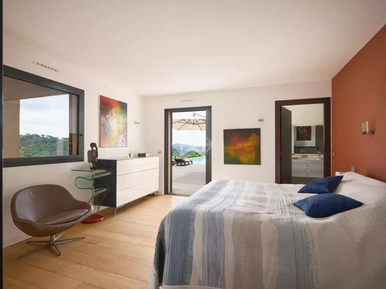 Villa La Croix-Valmer - 6 chambres - 330m²