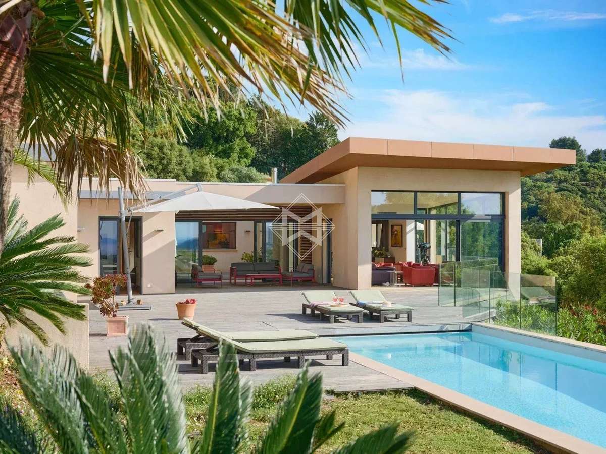 Villa La Croix-Valmer