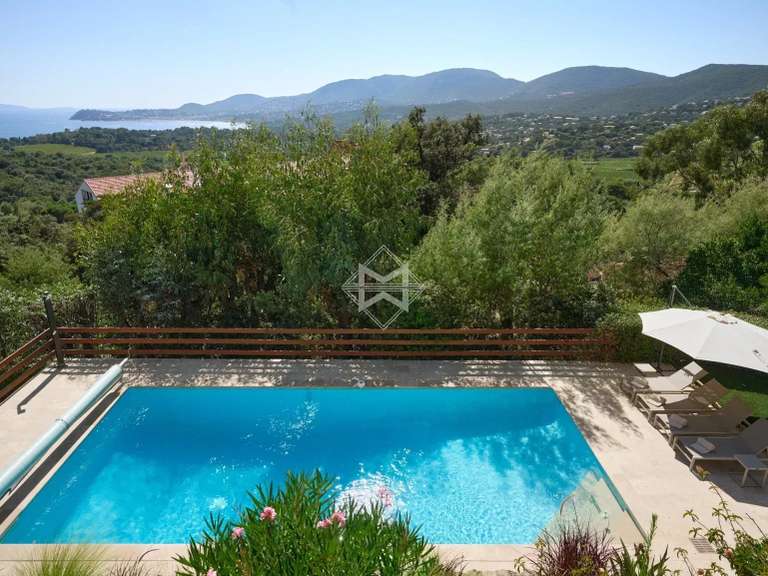 Villa La Croix-Valmer - 4 bedrooms - 250m²