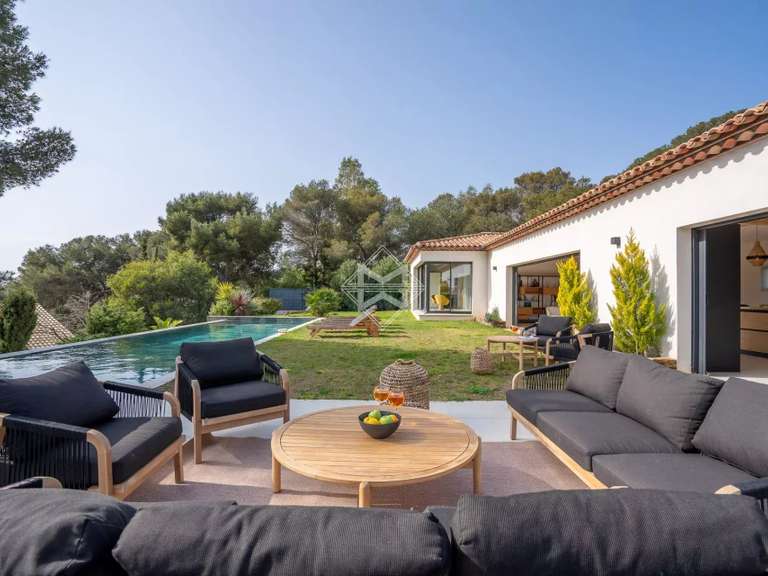 Villa with Sea view La Croix-Valmer - 6 bedrooms - 350m²