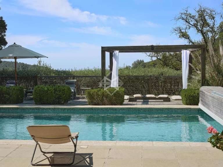 Villa La Croix-Valmer - 8 chambres - 340m²