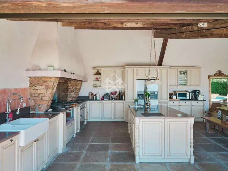 Villa La Croix-Valmer - 8 chambres - 340m²