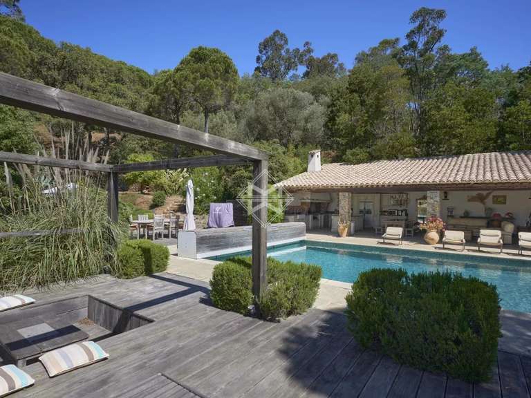 Villa La Croix-Valmer - 8 chambres - 340m²