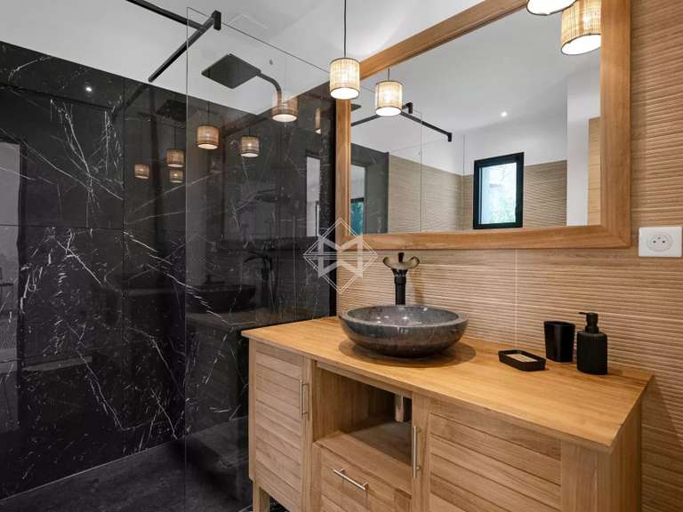 Villa with Sea view La Croix-Valmer - 6 bedrooms - 350m²