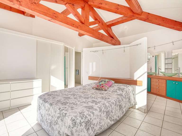 Villa with Sea view La Croix-Valmer - 5 bedrooms - 180m²