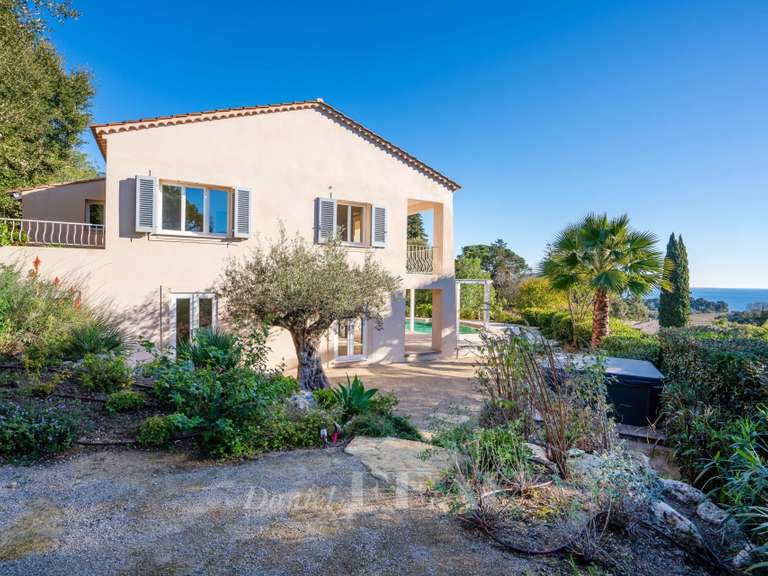 Villa avec Vue sur mer La Croix-Valmer - 6 chambres - 200m²