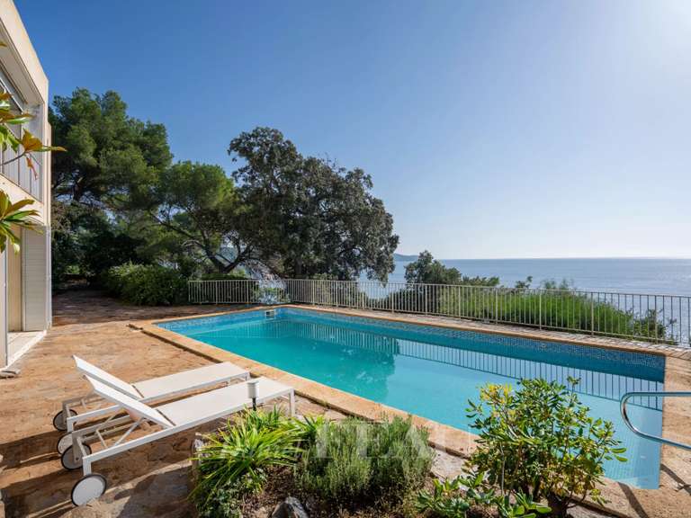 Villa La Croix-Valmer - 7 chambres - 187m²