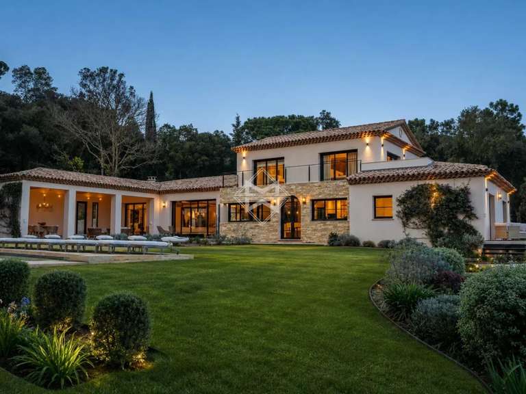 Villa with Sea view La Croix-Valmer - 6 bedrooms - 352m²