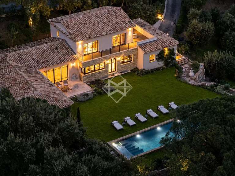 Villa with Sea view La Croix-Valmer - 6 bedrooms - 352m²