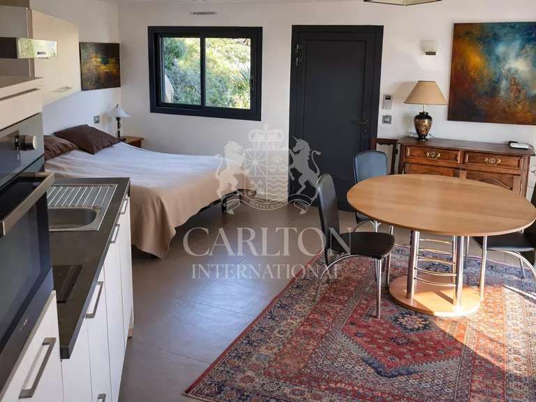 Villa La Croix-Valmer - 5 chambres - 340m²