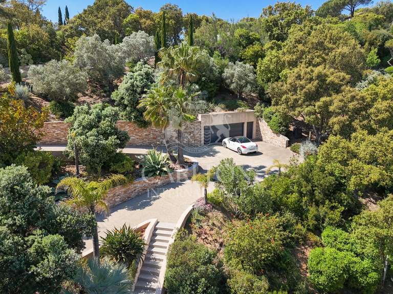 Villa La Croix-Valmer - 5 bedrooms - 340m²