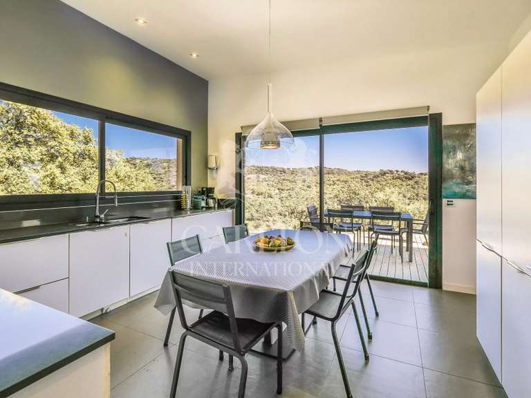 Villa La Croix-Valmer - 5 bedrooms - 340m²