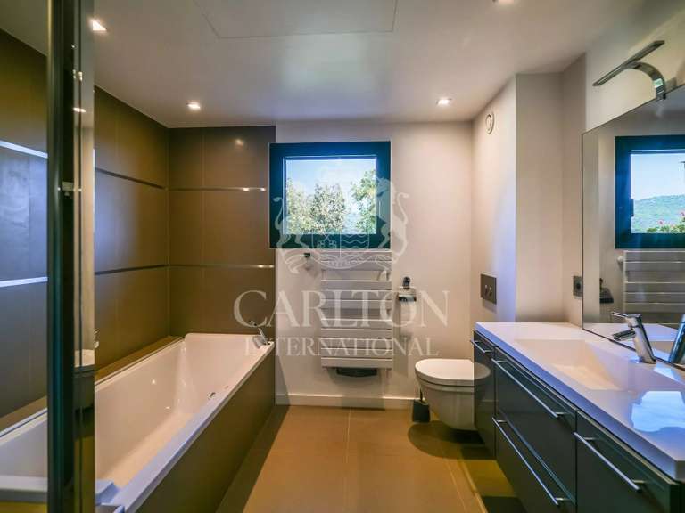 Villa La Croix-Valmer - 5 bedrooms - 340m²