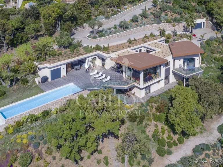 Villa La Croix-Valmer - 5 chambres - 340m²