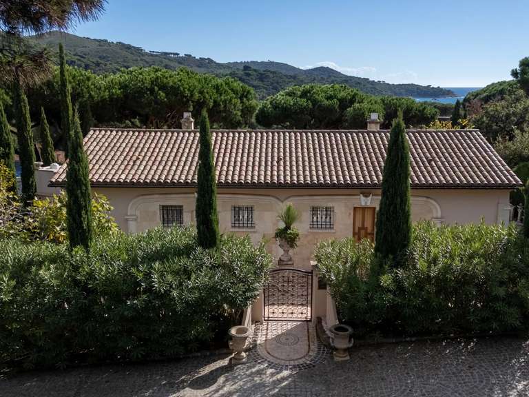 Villa La Croix-Valmer - 4 chambres - 190m²