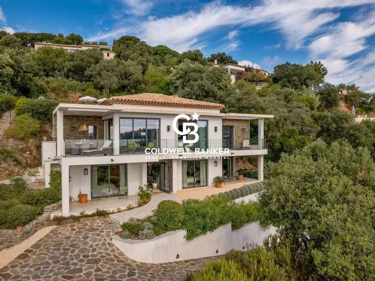 Villa with Sea view La Croix-Valmer - 4 bedrooms - 160m²