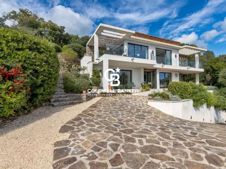 Villa with Sea view La Croix-Valmer - 4 bedrooms - 160m²