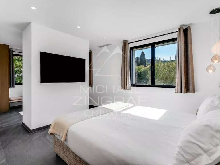 Villa La Croix-Valmer - 5 chambres - 260m²