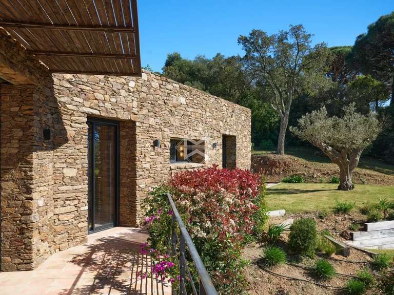 Villa La Croix-Valmer - 6 bedrooms - 365m²