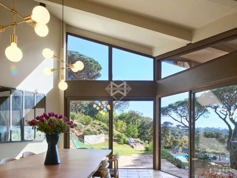 Villa La Croix-Valmer - 6 bedrooms - 365m²