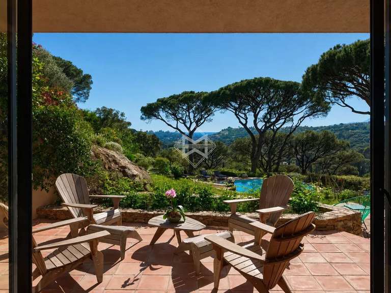 Villa La Croix-Valmer - 6 chambres - 365m²