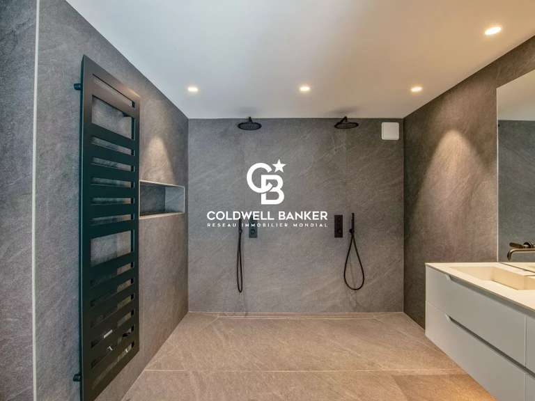 Villa La Croix-Valmer - 5 chambres - 280m²