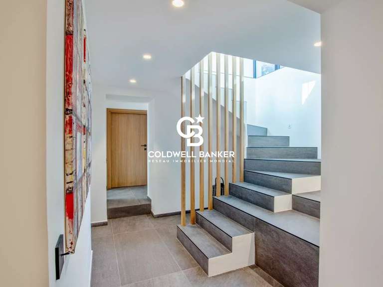 Villa La Croix-Valmer - 5 chambres - 280m²