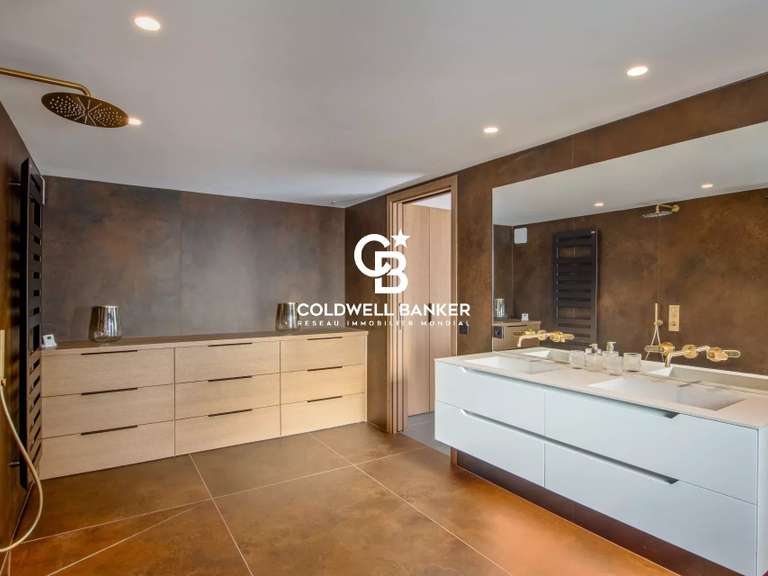 Villa La Croix-Valmer - 5 chambres - 280m²