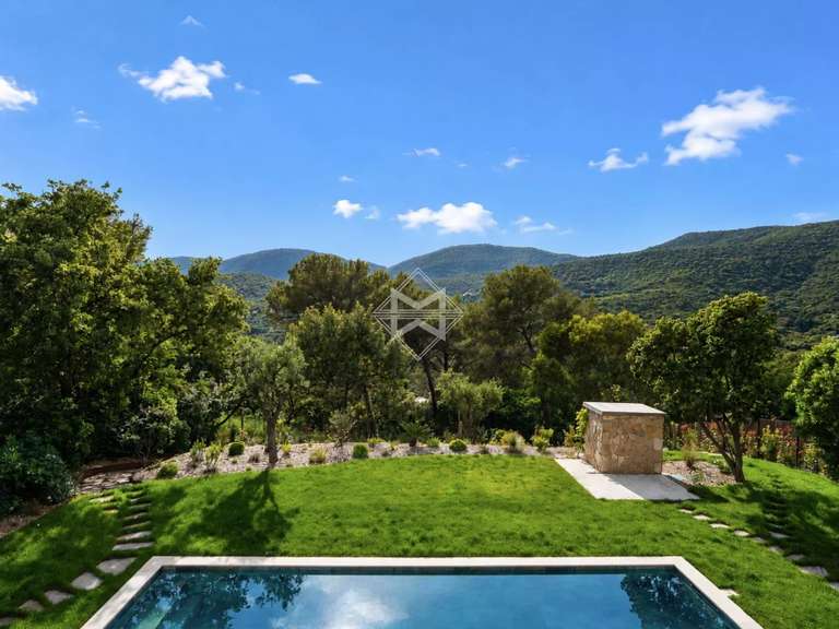 Villa La Croix-Valmer - 4 chambres - 180m²