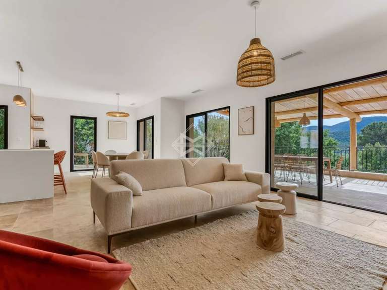 Villa La Croix-Valmer - 4 chambres - 180m²