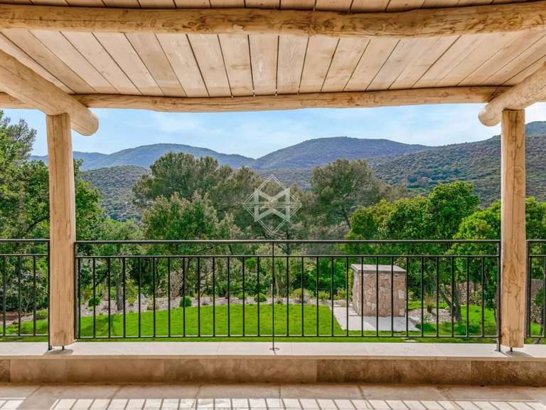 Villa La Croix-Valmer - 4 chambres - 180m²