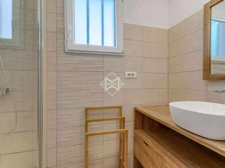 Villa La Croix-Valmer - 6 chambres - 225m²