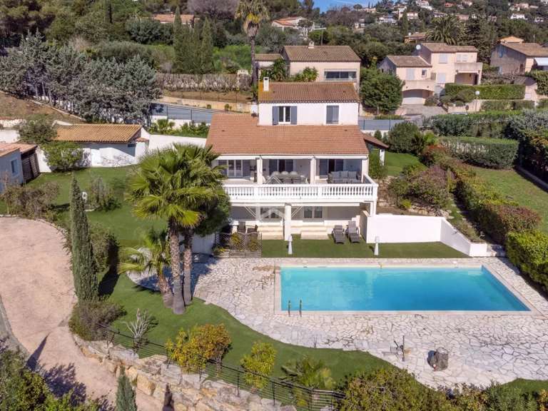 Villa La Croix-Valmer - 4 chambres - 250m²