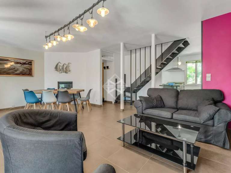 Villa La Croix-Valmer - 6 chambres - 225m²
