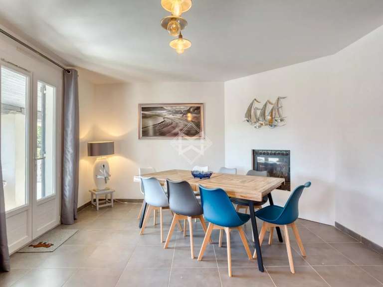 Villa La Croix-Valmer - 4 chambres - 250m²