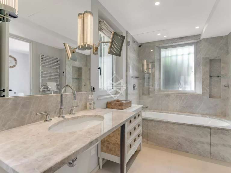 Villa avec Vue sur mer La Croix-Valmer - 8 chambres - 366m²