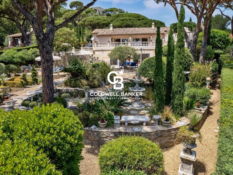 Villa La Croix-Valmer - 4 bedrooms - 180m²