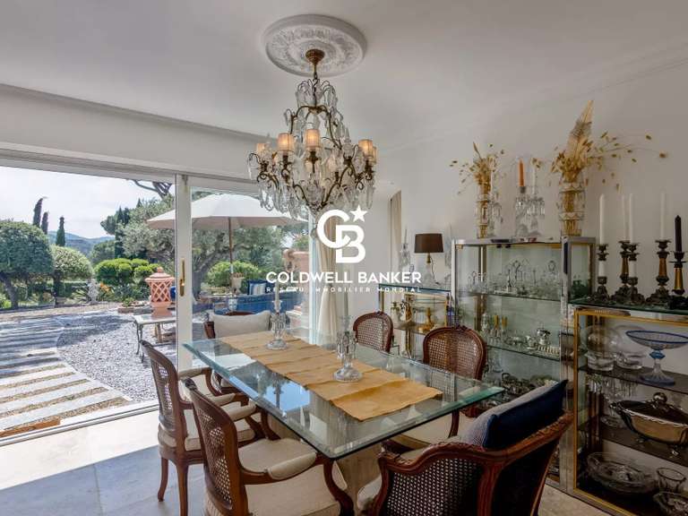 Villa La Croix-Valmer - 4 bedrooms - 180m²