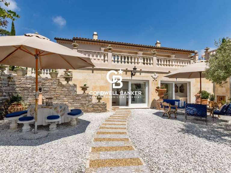 Villa La Croix-Valmer - 4 bedrooms - 180m²