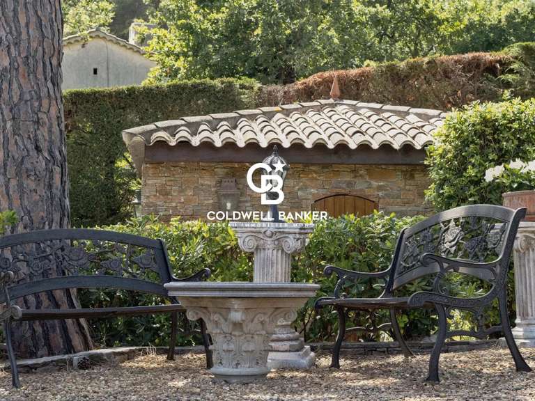 Villa La Croix-Valmer - 4 bedrooms - 180m²