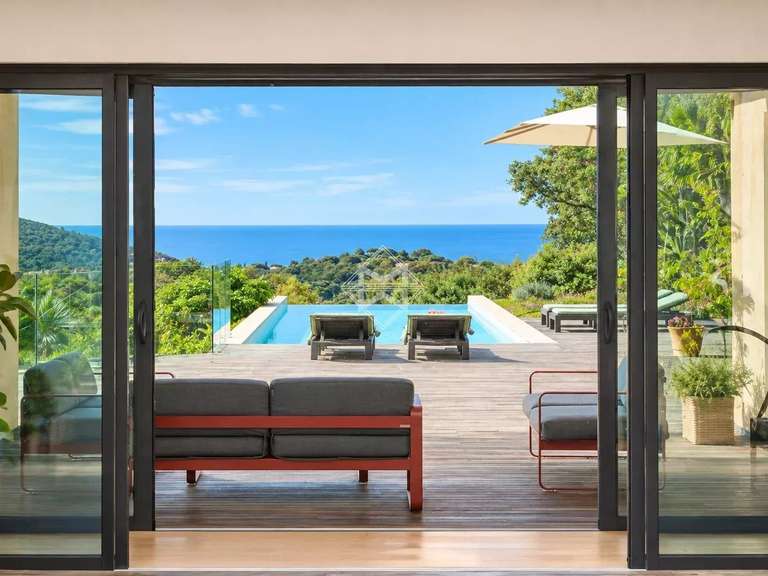 Villa with Sea view La Croix-Valmer - 6 bedrooms - 330m²