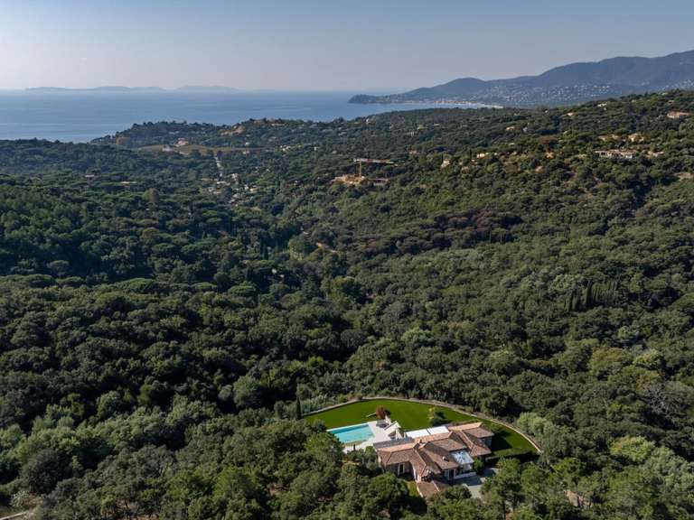 Villa with Sea view La Croix-Valmer - 5 bedrooms - 370m²