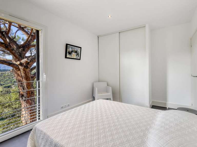 Villa with Sea view La Croix-Valmer - 6 bedrooms - 243m²