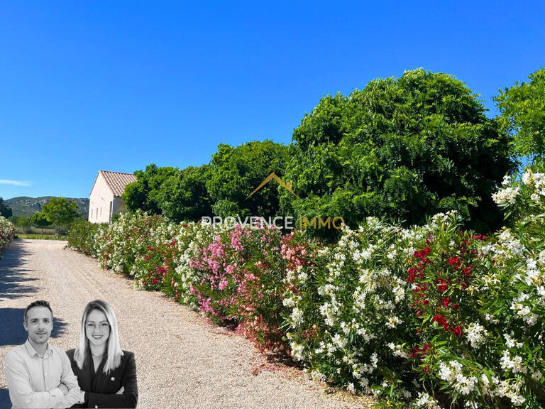 Maison La Fare-les-Oliviers - 4 chambres - 163m²