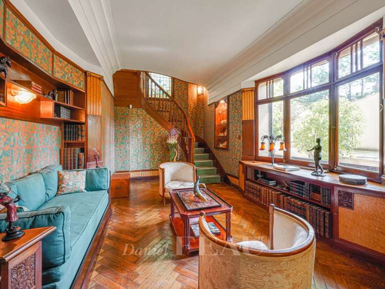 Maison La Fare-les-Oliviers - 9 chambres - 400m²