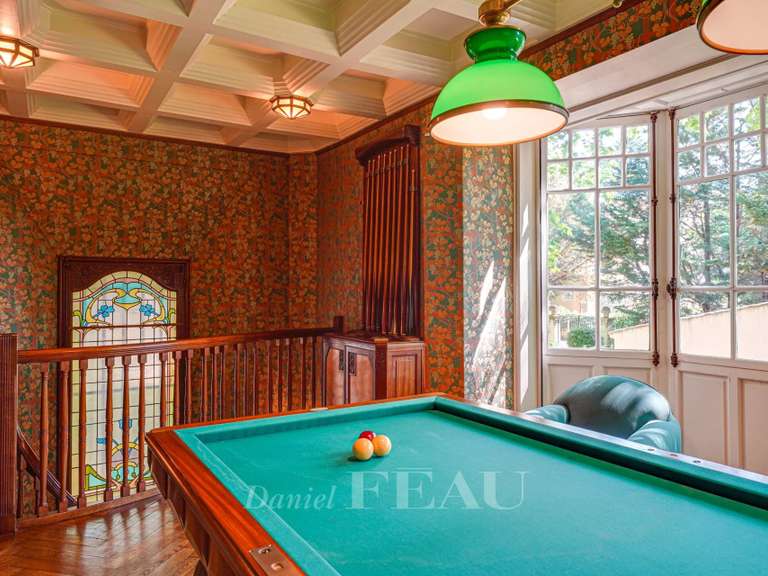 Maison La Fare-les-Oliviers - 9 chambres - 400m²