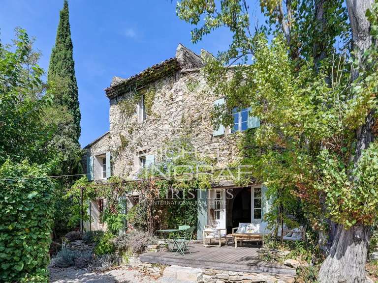 Maison La Fare-les-Oliviers - 9 chambres - 500m²