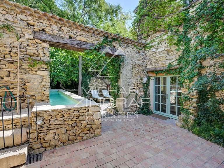 Maison La Fare-les-Oliviers - 9 chambres - 500m²