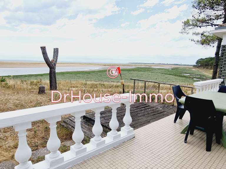 Villa La Faute-sur-Mer - 6 chambres - 176m²