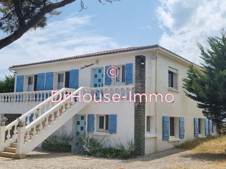Villa La Faute-sur-Mer - 6 chambres - 176m²